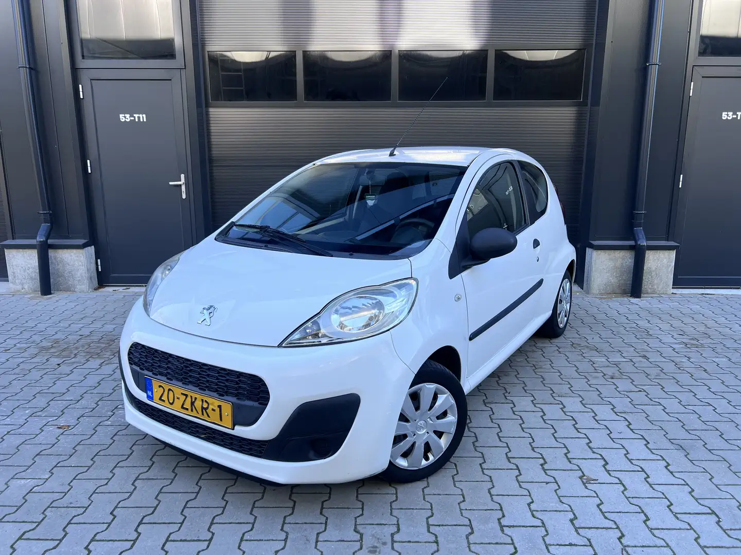 Peugeot 107 1.0 Access Accent NW APK 01-27 Airco Wit - 1
