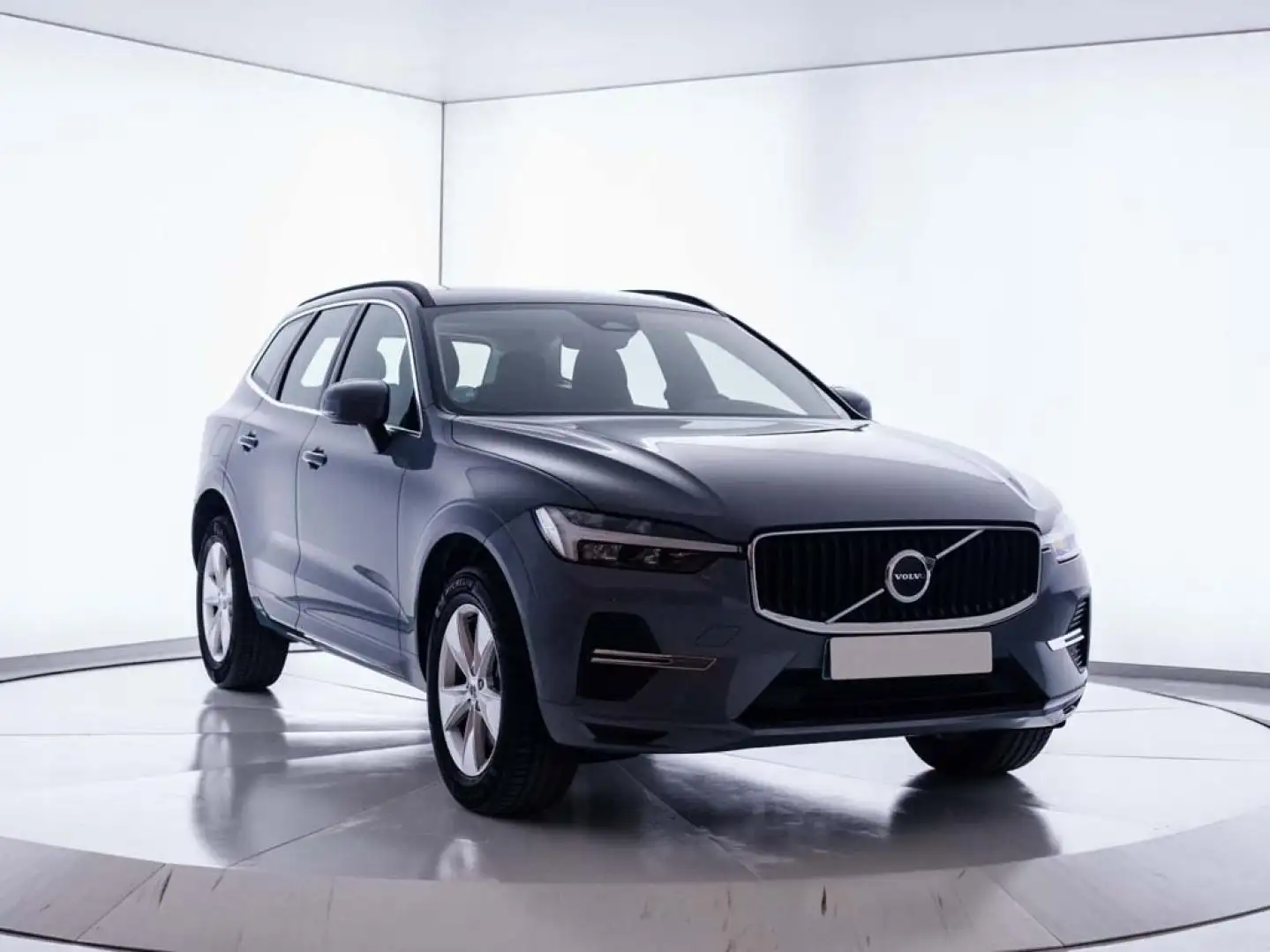 Volvo C40 XC60 Core, B4, Diésel Gris - 1