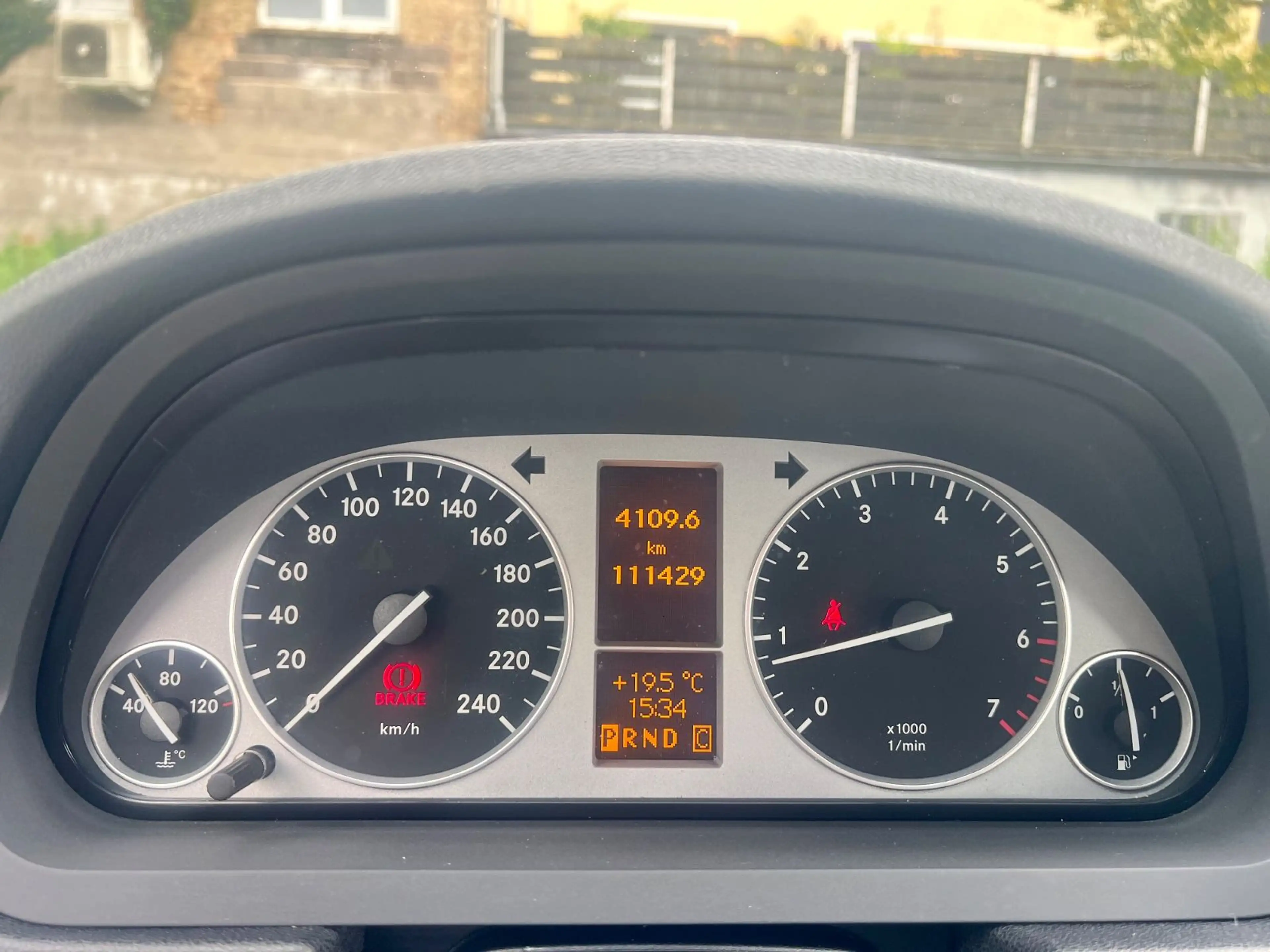 Mercedes-Benz B 200 *AppleCarpl./ SHZ/ AHK* — photo 15