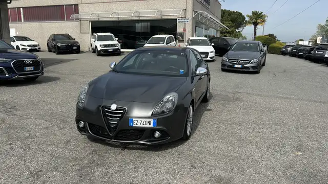 Alfa Romeo Giulietta Giulietta III 2010 2.0 jtdm Exclusive 175cv tct E5