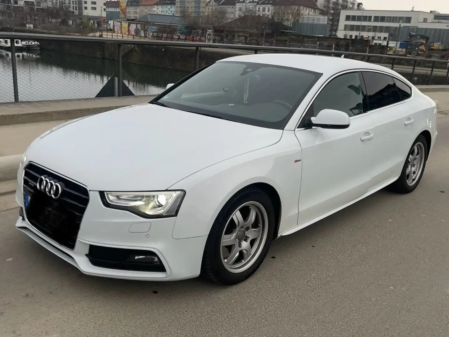 Audi A5 A5 3.0 TDI Sportback quattro DPF S tronic Weiß - 1