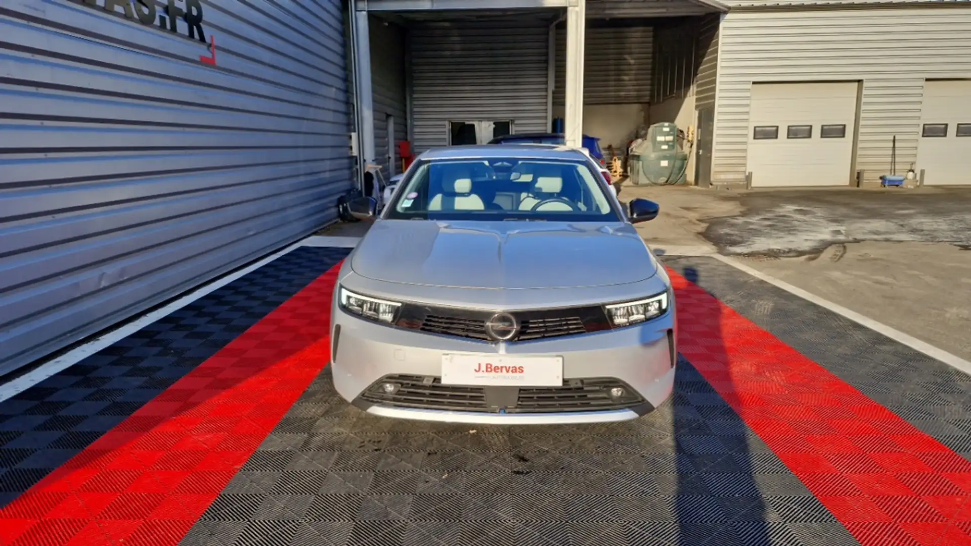 Opel Astra 1.2 Turbo 130ch auto ELEGANCE BUSINESS - 2