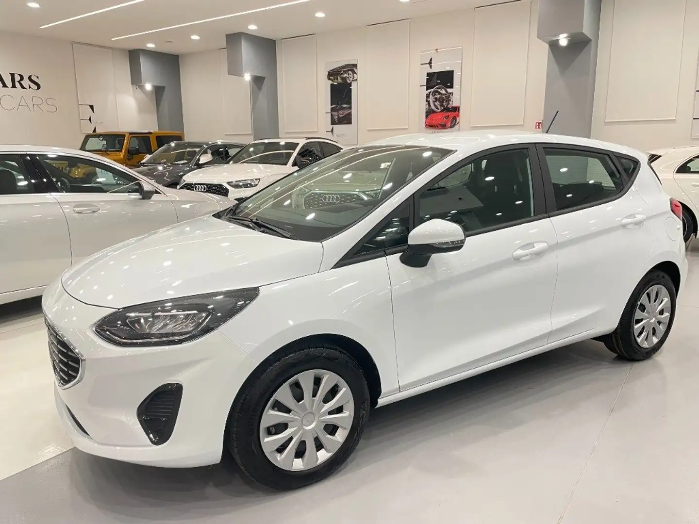 Ford Fiesta 1.1 75 CV 5 porte Connect Blanc - 1