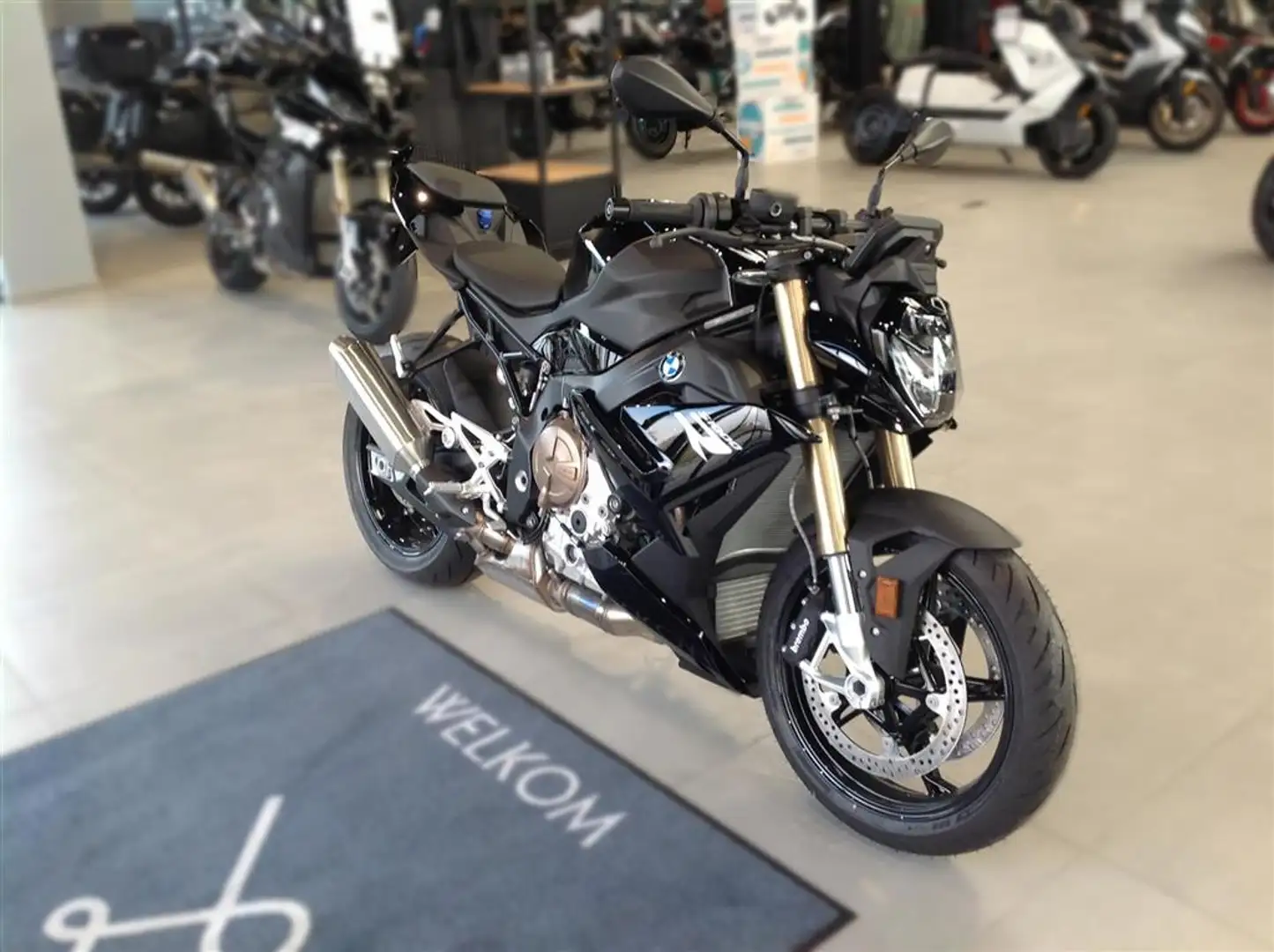 BMW S 1000 R Nieuw - niet ingeschreven - 0 KM Nero - 2
