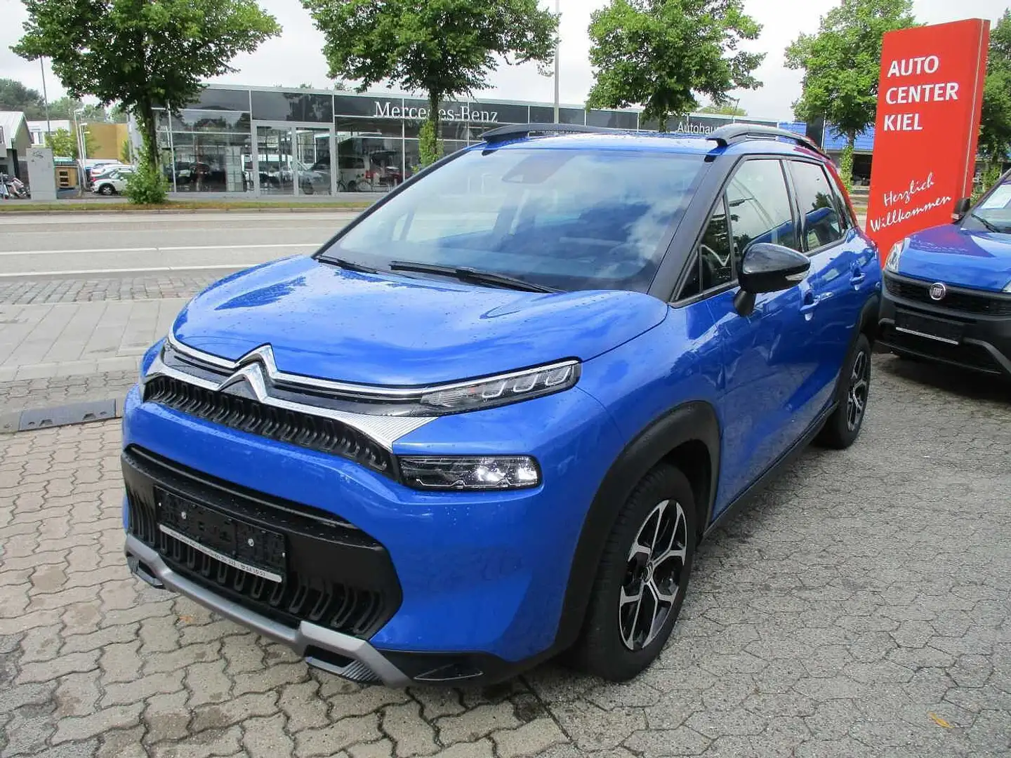 Citroen C3 Aircross 130 Autom. *Navi*Klimatronic*Tempomat Blau - 1