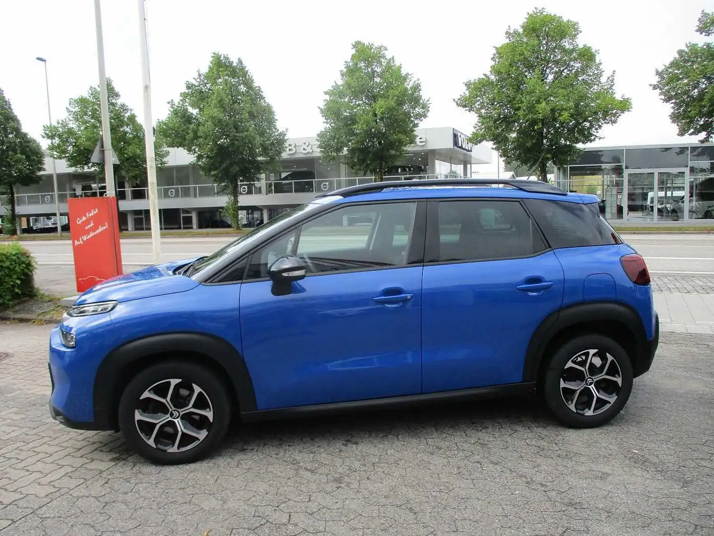 Citroen C3 Aircross 130 Autom. *Navi*Klimatronic*Tempomat Blau - 2