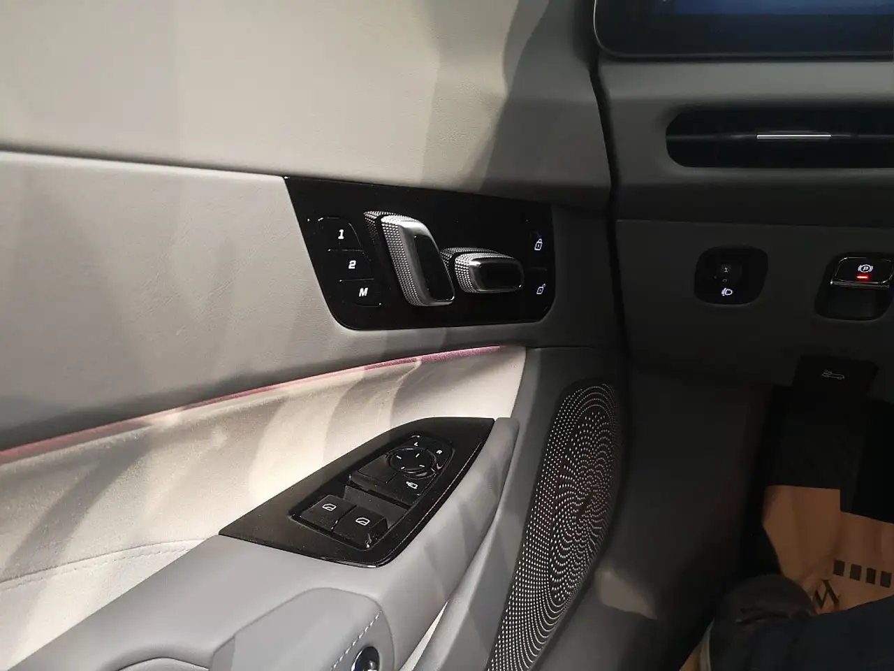 MG Cyberster 77kWh GT *Vorführfahrzeug* 14