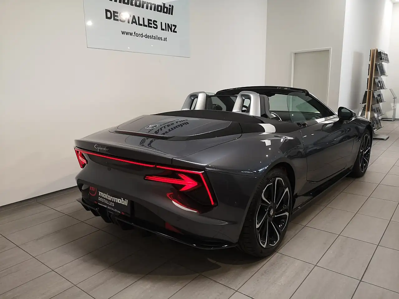 MG Cyberster 77kWh GT *Vorführfahrzeug* 6