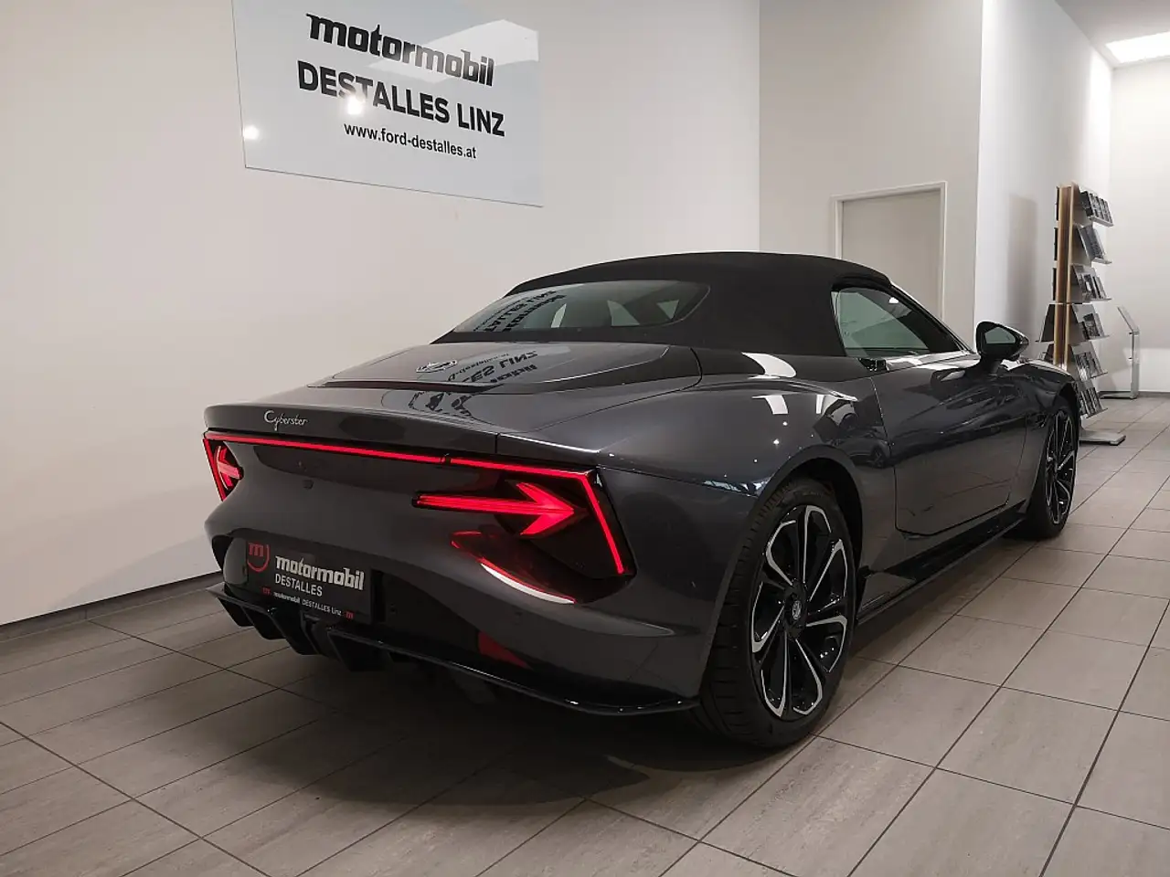 MG Cyberster 77kWh GT *Vorführfahrzeug* 4