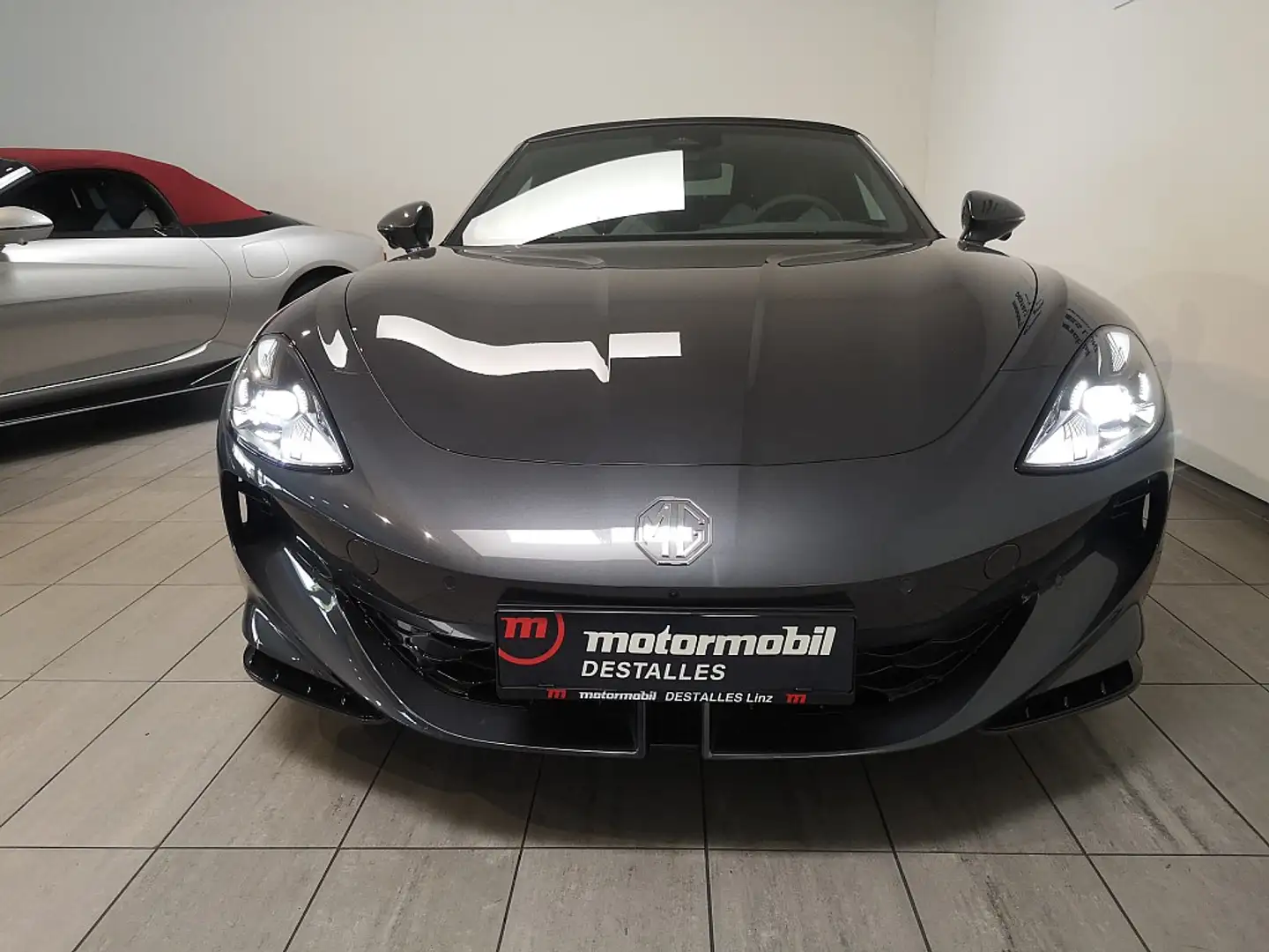 MG Cyberster 77kWh GT *Vorführfahrzeug* Grau - 2