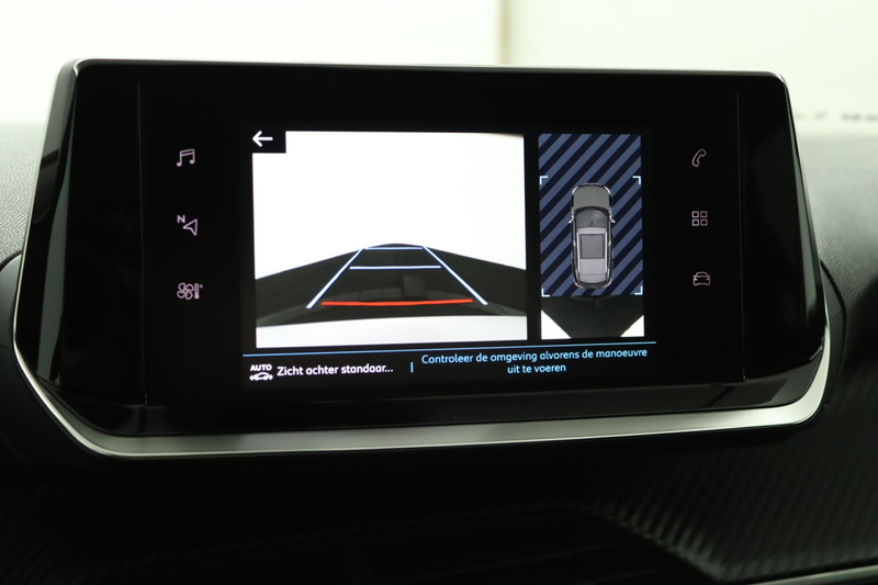 Peugeot e-2008 EV Style 50 kWh 3-Fase | Navigatie | Camera | Clim — photo 8