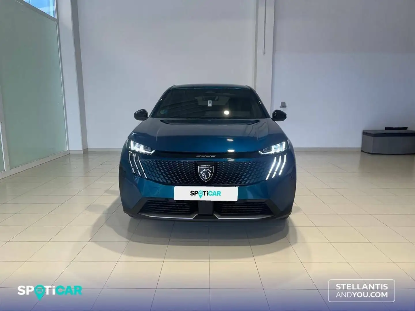 Peugeot 3008 1.2 100KW  eDCS6 Allure Bleu - 2