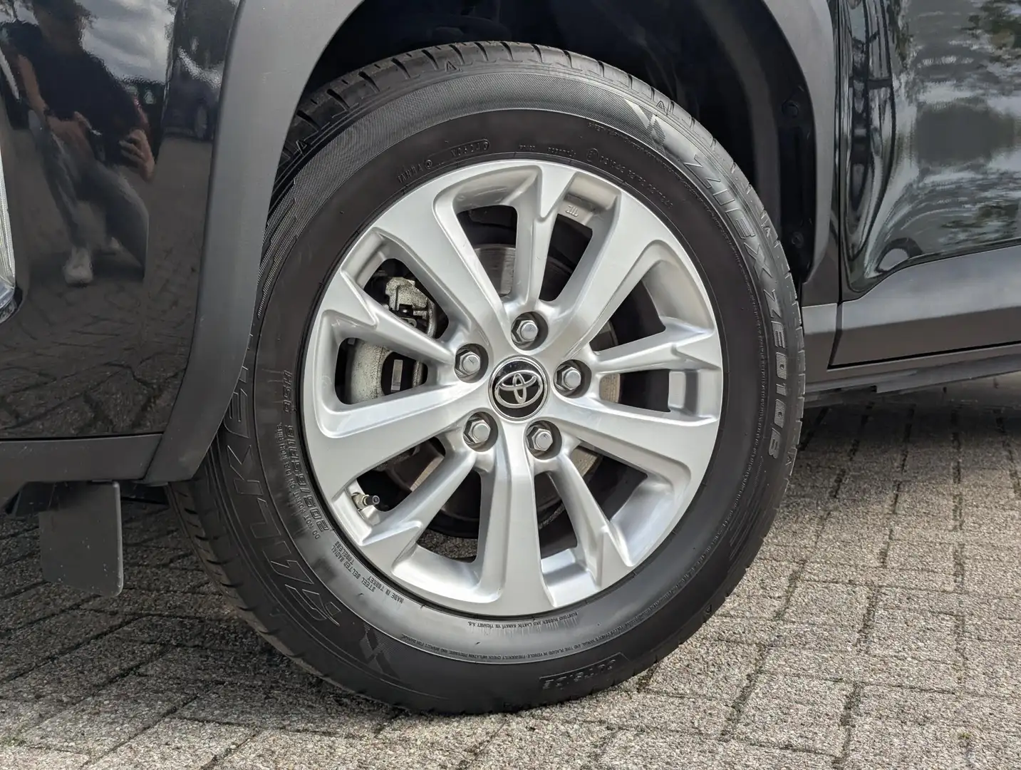 Toyota Yaris Cross 1.5 Hybrid 115 Active | Facelift | Camera | Climat Zwart - 2