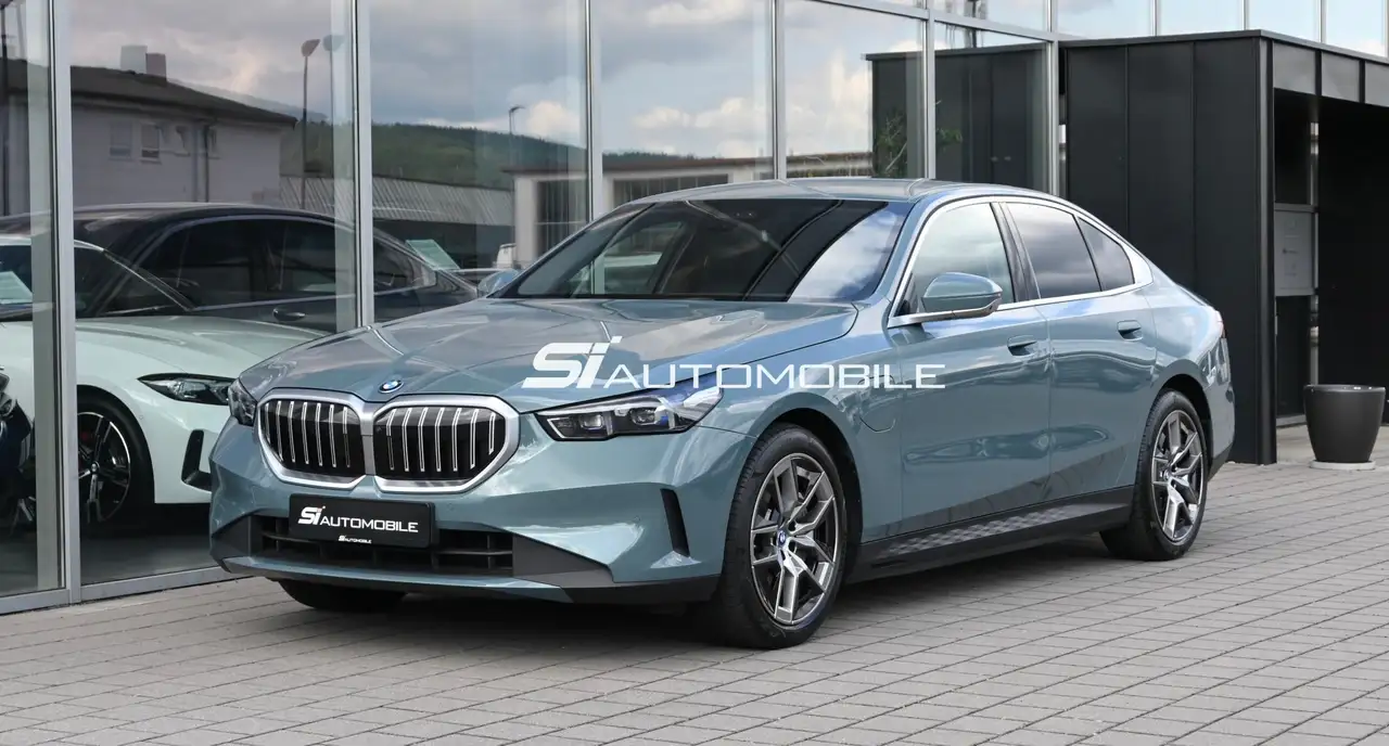 BMW 550