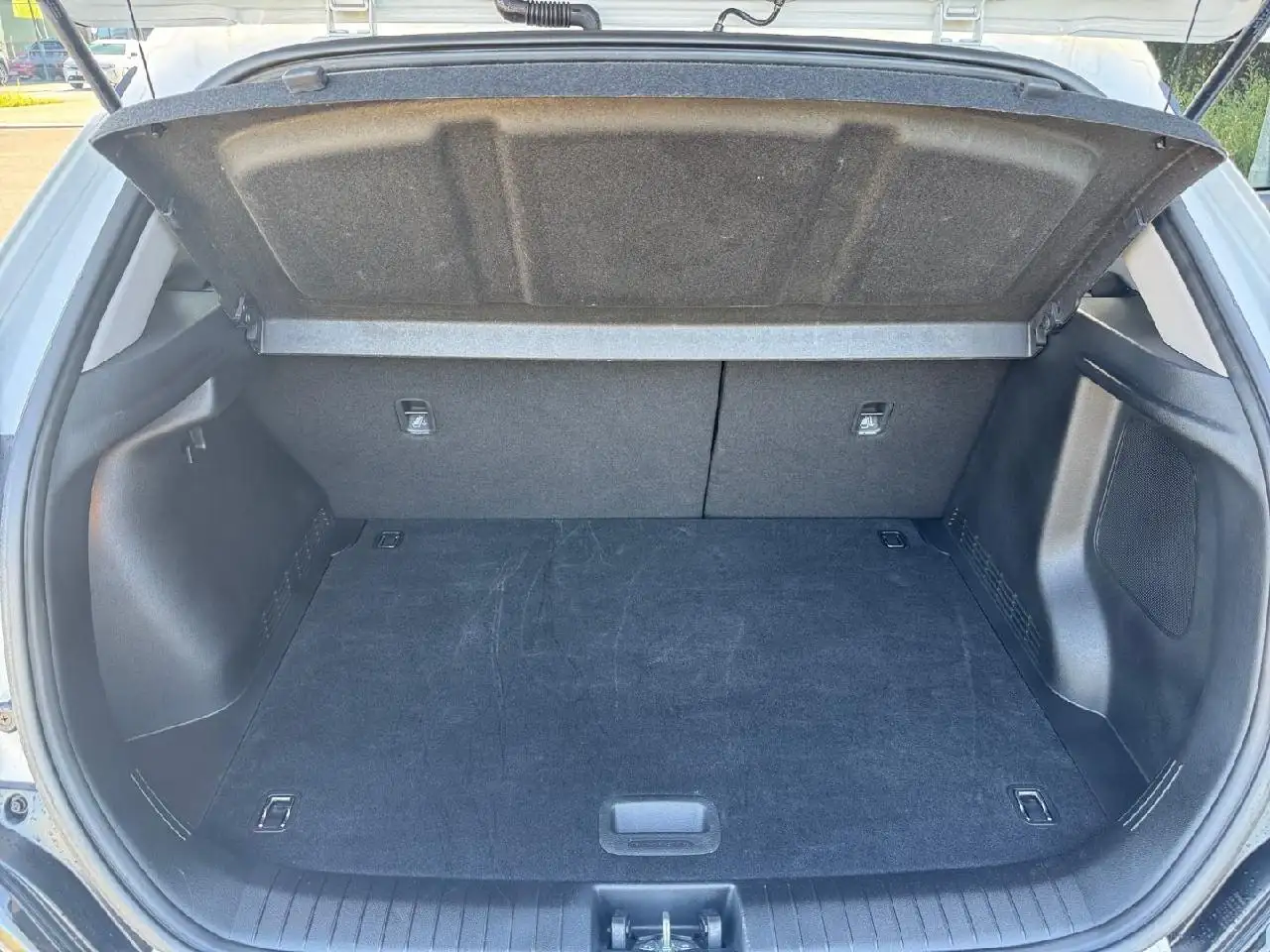 Hyundai Kona Elektro 64kWh 204PS Trend *TOPZUSTAND*, миниатюра 12