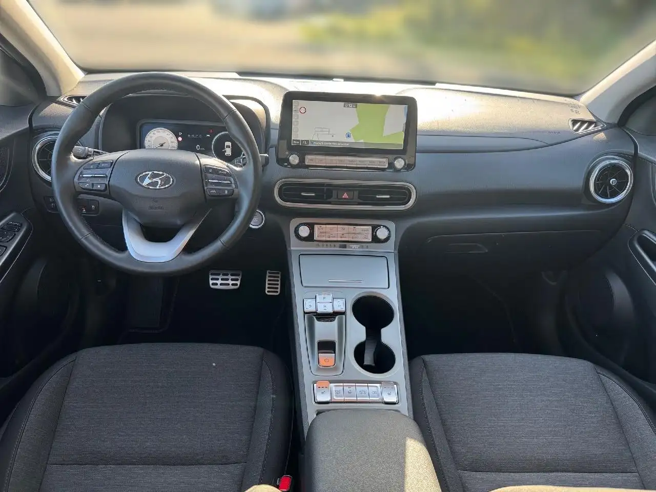 Hyundai Kona Elektro 64kWh 204PS Trend *TOPZUSTAND*, миниатюра 11