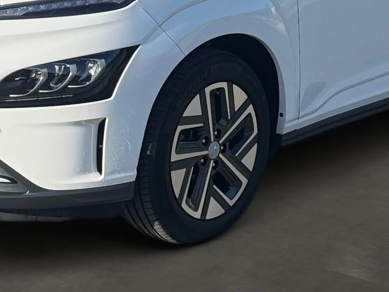 Hyundai Kona Elektro 64kWh 204PS Trend *TOPZUSTAND*, миниатюра 6