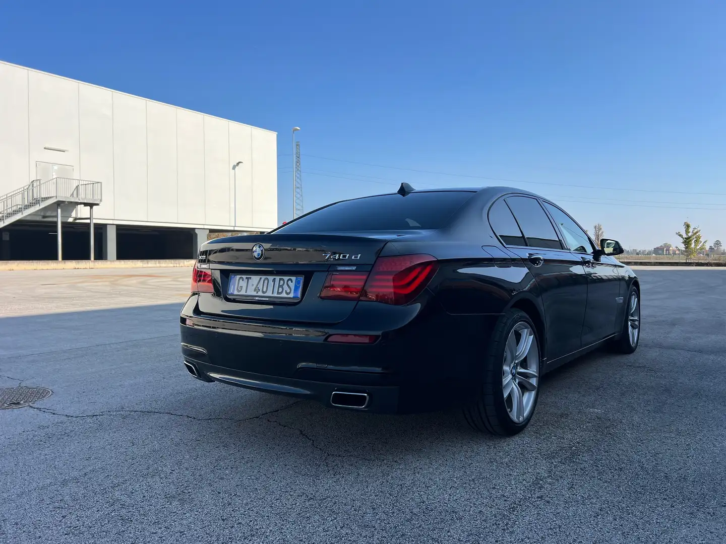 BMW 740 Serie 7 F/01-02 740d xdrive Eletta 313cv auto Black - 2