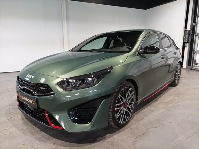 Kia Ceed view 3