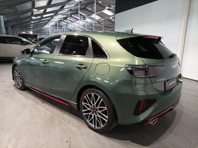 Kia Ceed view 4