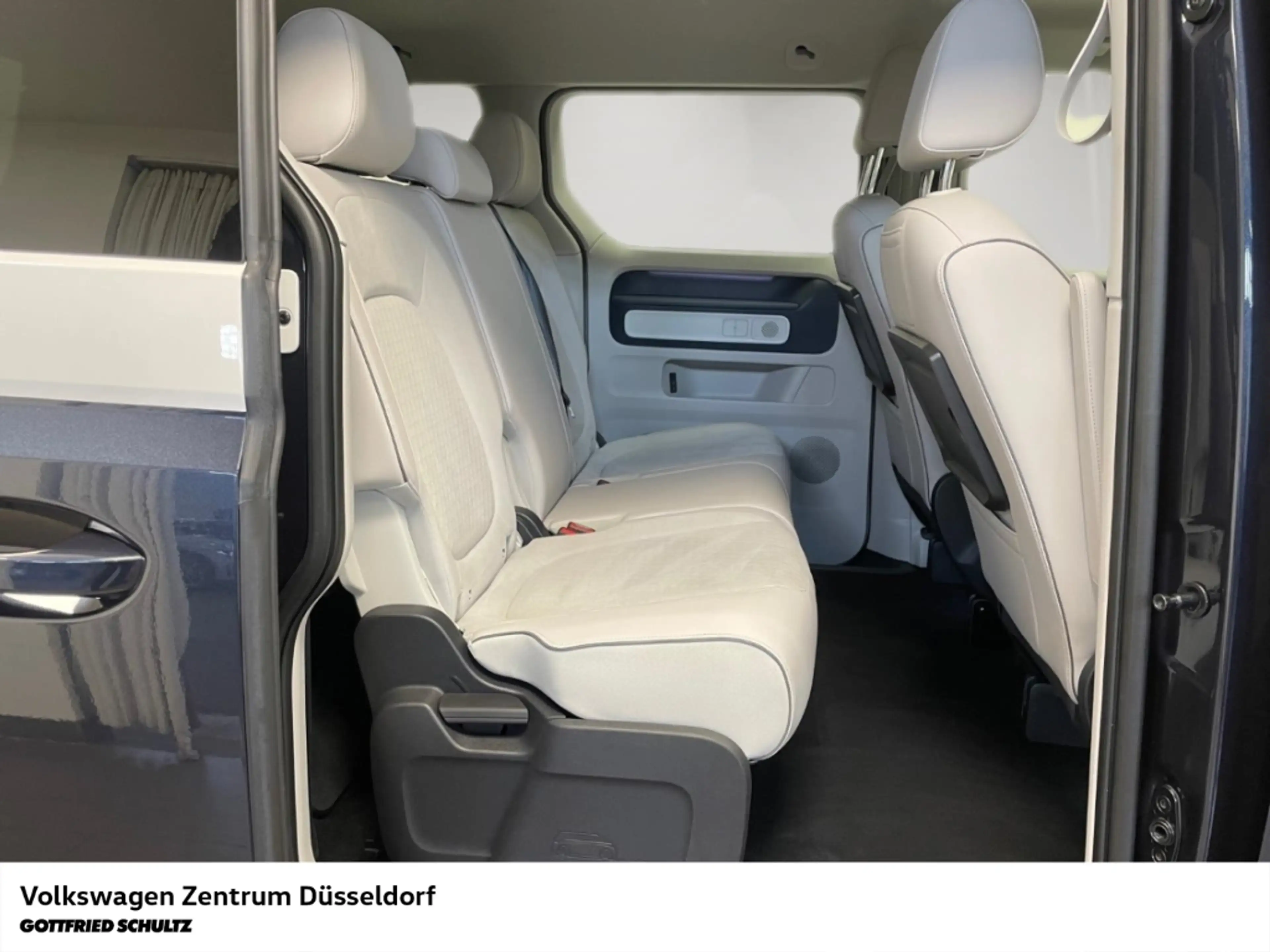 Volkswagen ID. Buzz Pro 150kw Kamera Sitzheiz Navi Parkhilfe — photo 6