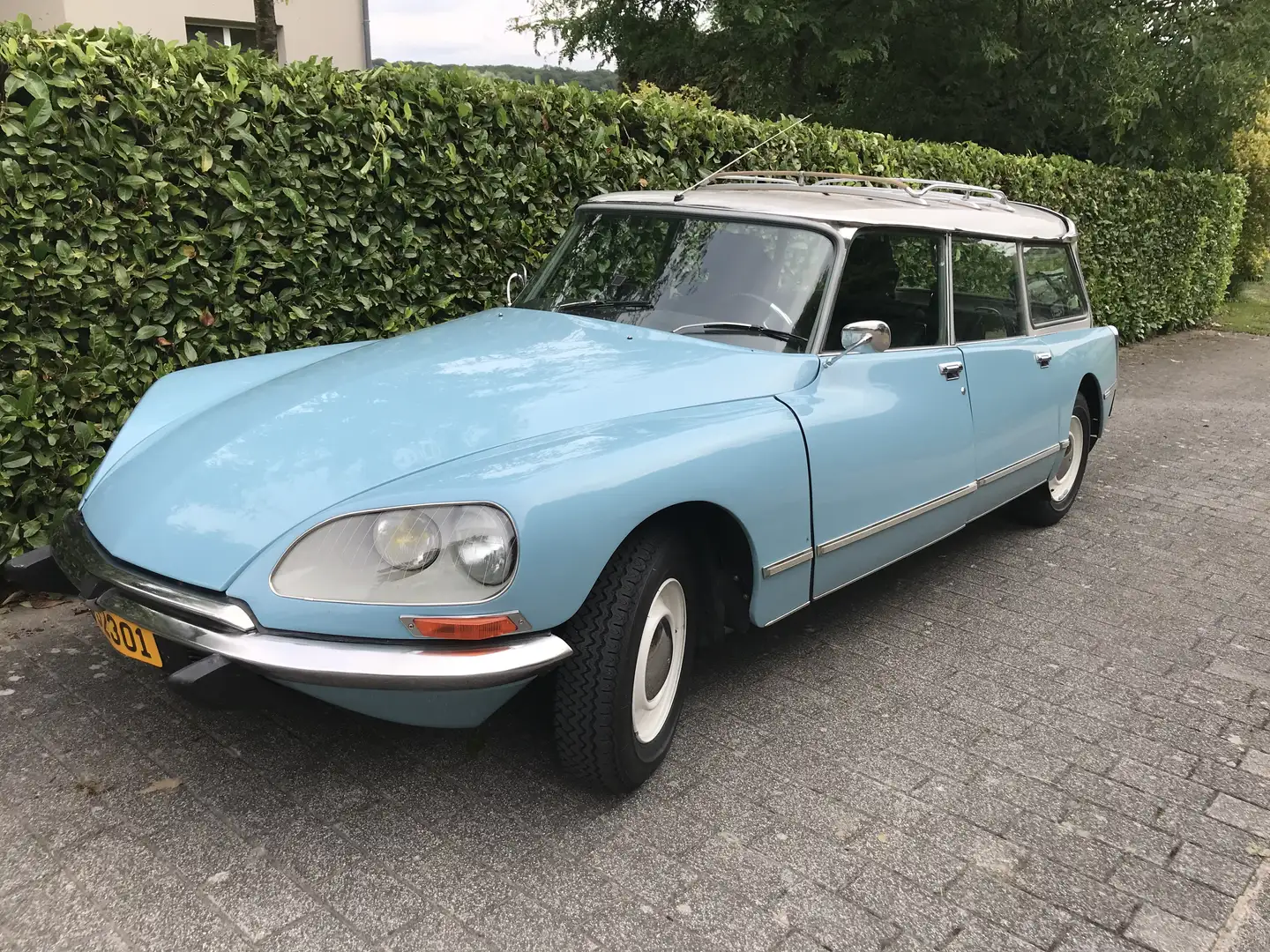 Citroen DS Break mit 23er Motor 5-Gang, Schiebedach Albastru - 1
