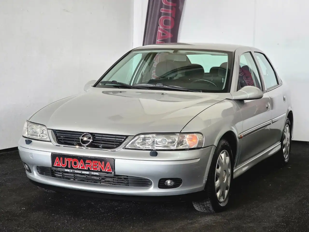 Opel Vectra 2.2 16V Comfort|AUTOMATIK|XENON|SHZ|KLIMA, foto 1
