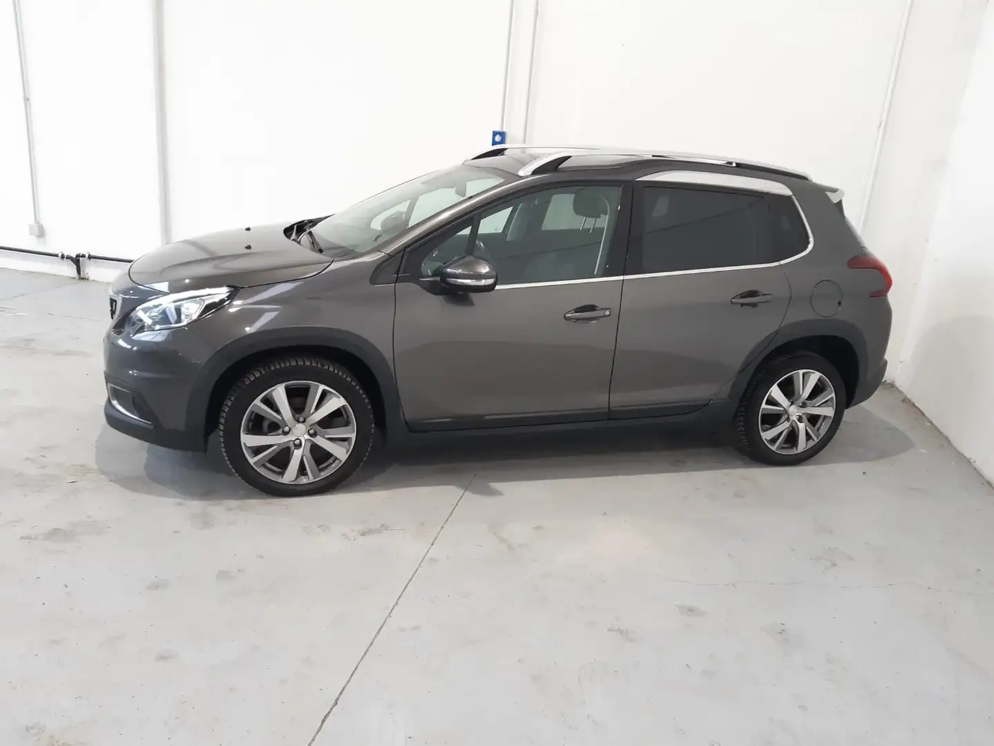Peugeot 2008 1.6 bluehdi Allure 100cv my16, FN103 Grigio - 2