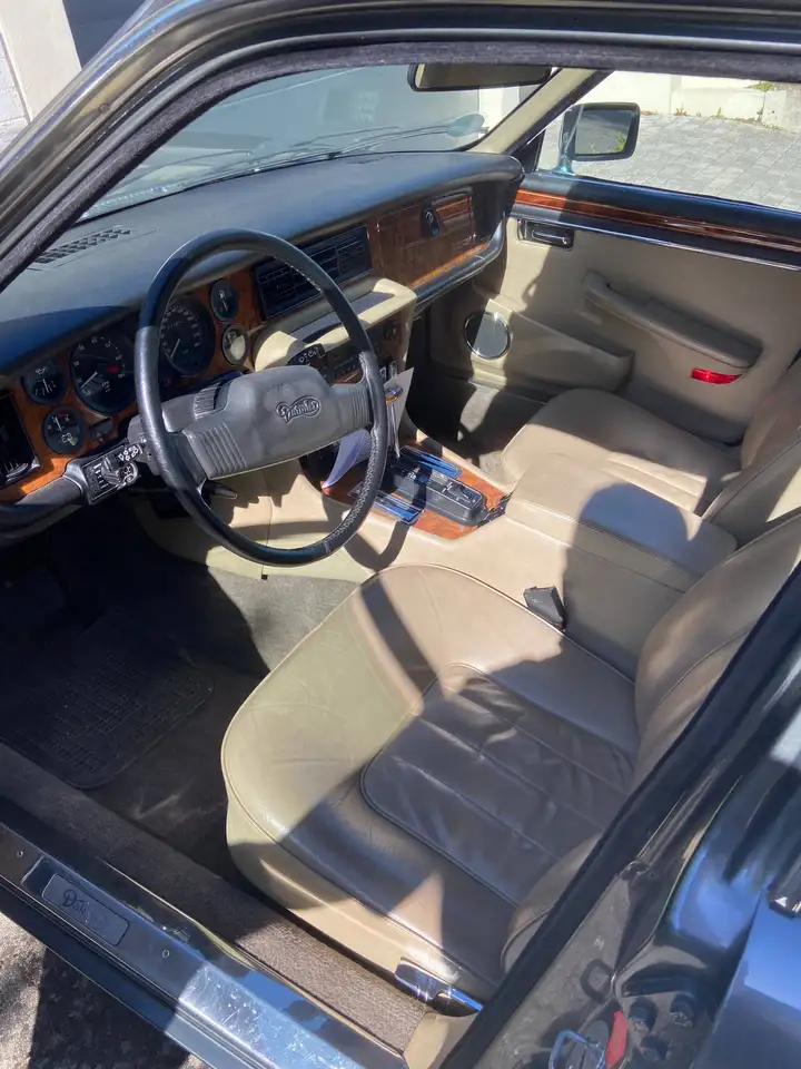 Jaguar Daimler Automatik Double Six, foto 5