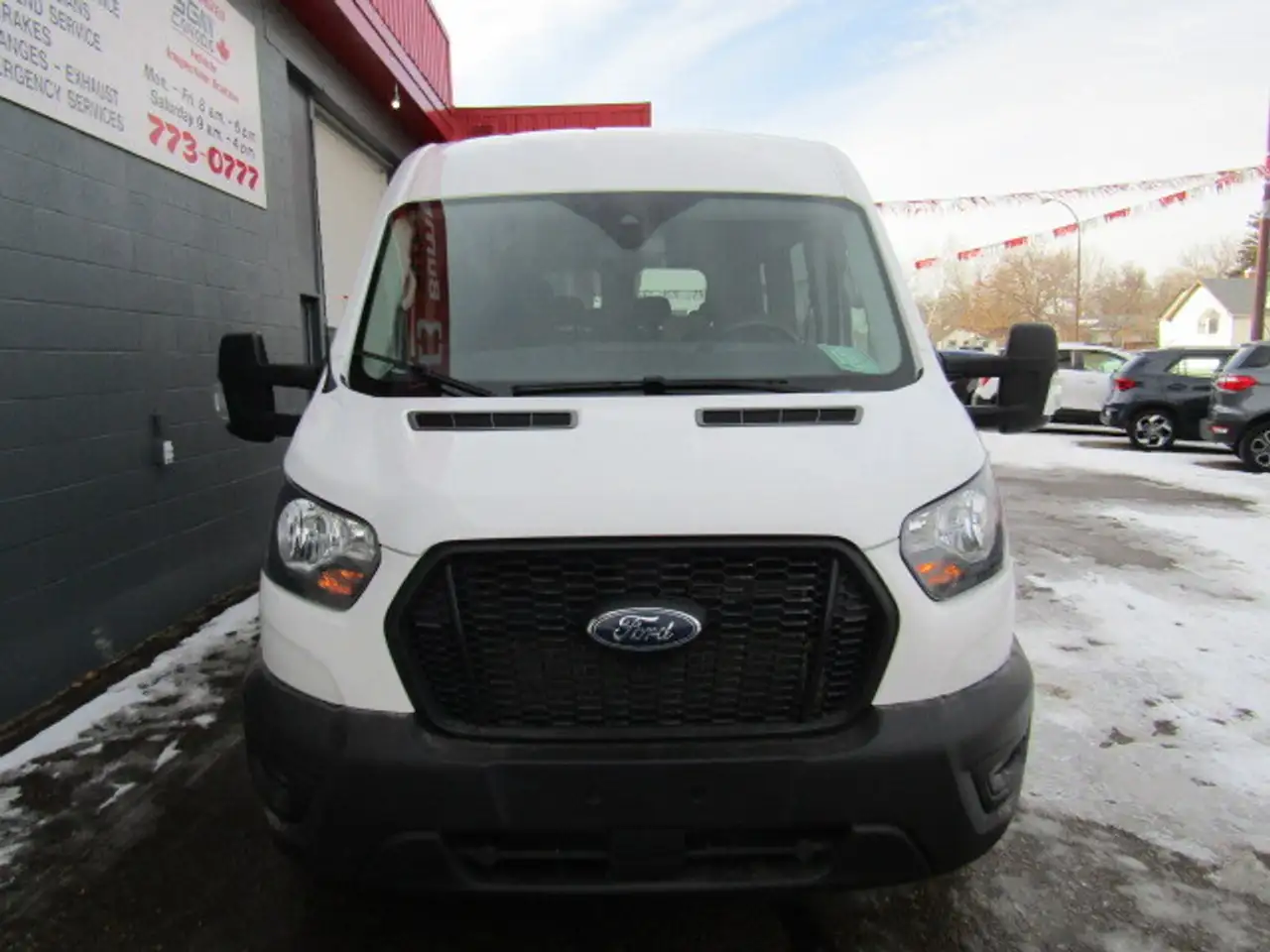 Ford Transit Passenger Wagon снимка Ford Transit Passenger Wagon