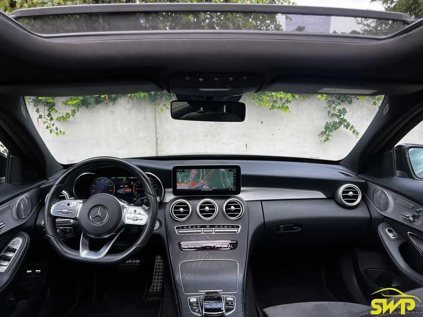 Mercedes-Benz C 300 e | AMG | Pano | Burmester | 360 | Sfeer | Memory Zwart - 2