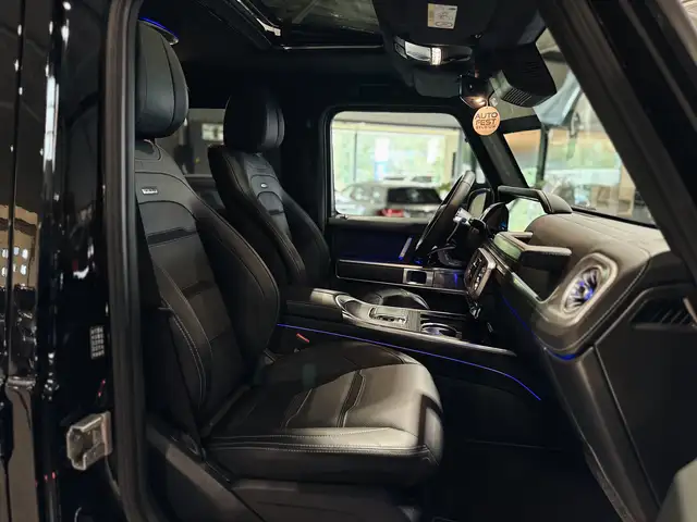 Mercedes-Benz G-Class view 7