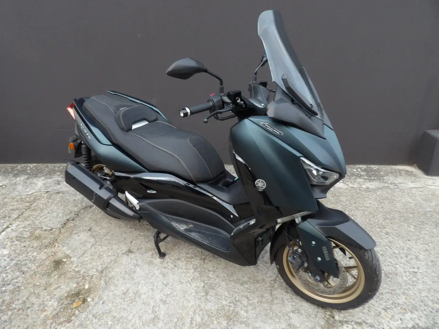 Yamaha X-Max 300 Vert - 1