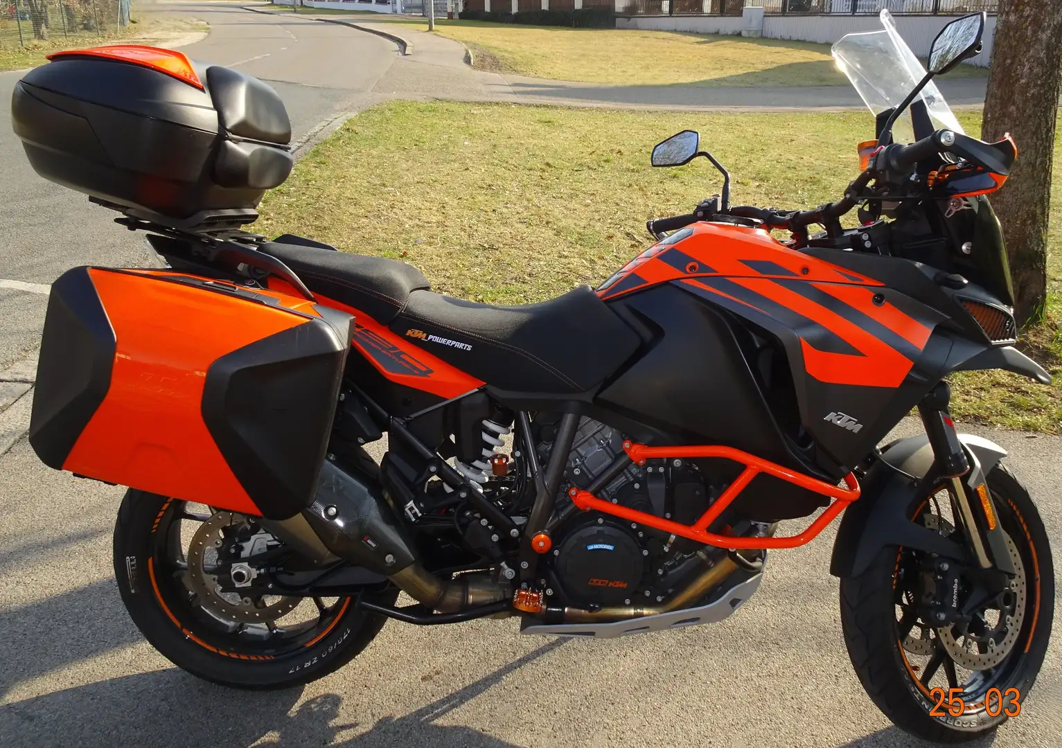 KTM 1290 Super Adventure S mit Quickshifter+ und viel Zubehör Оранжевий - 2
