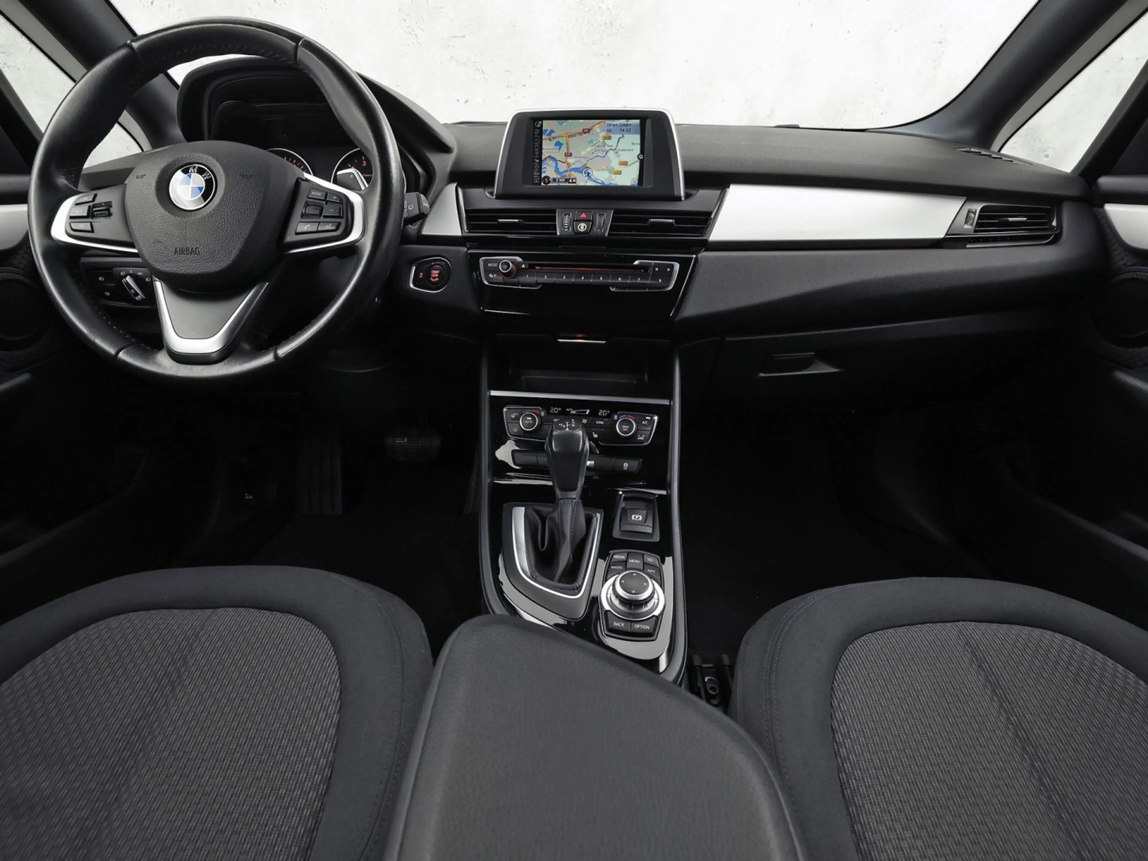 BMW 220 2 Serie Active Tourer 220i Executive Sport 184Pk A — photo 6