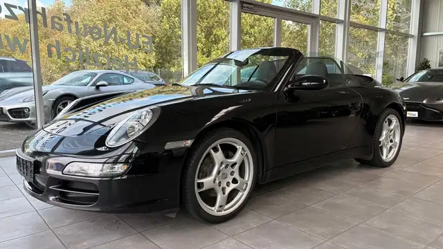Porsche 997 view 14
