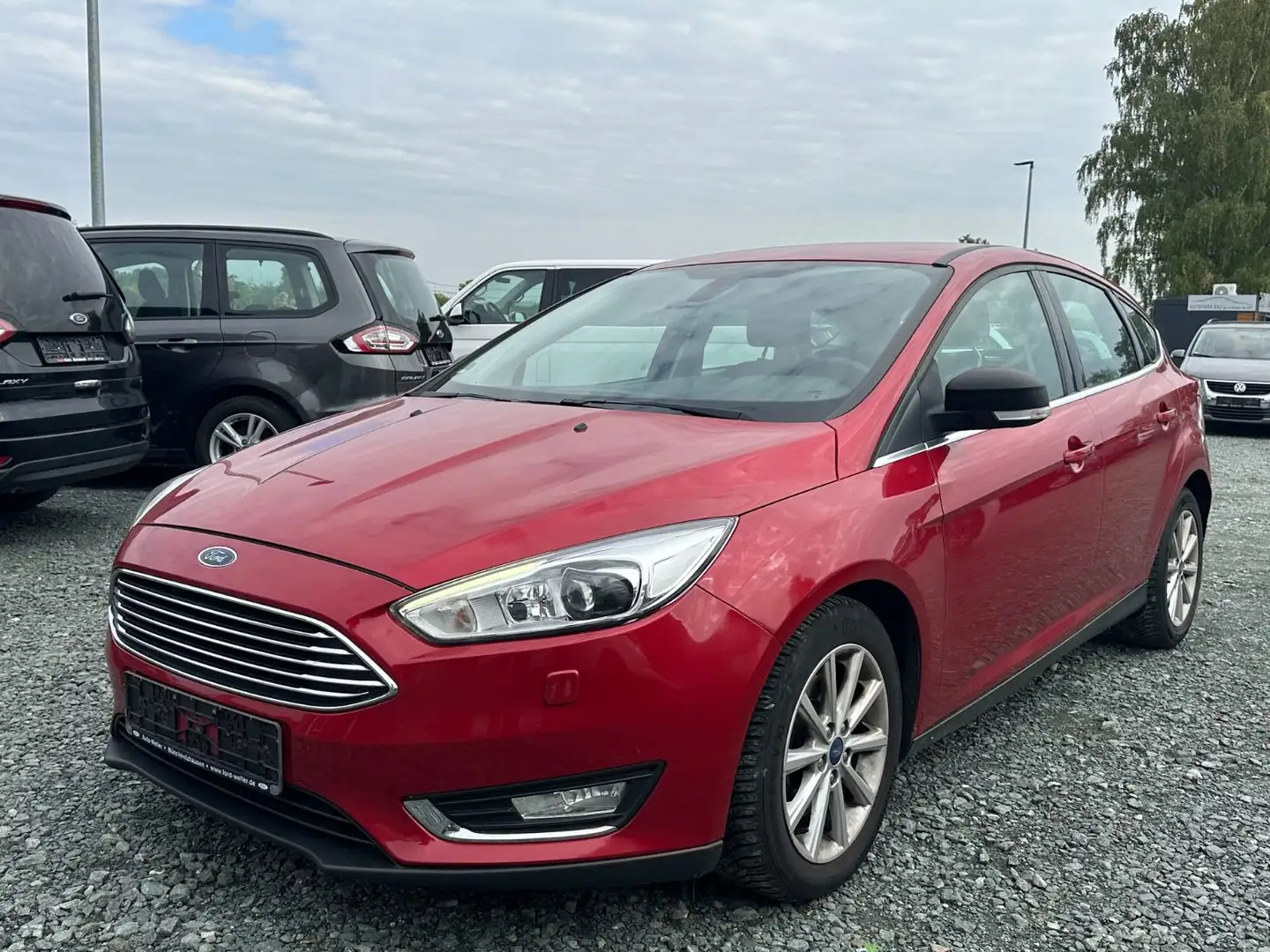 Ford Focus Lim. Titanium Navi Kamera LED Rot - 1