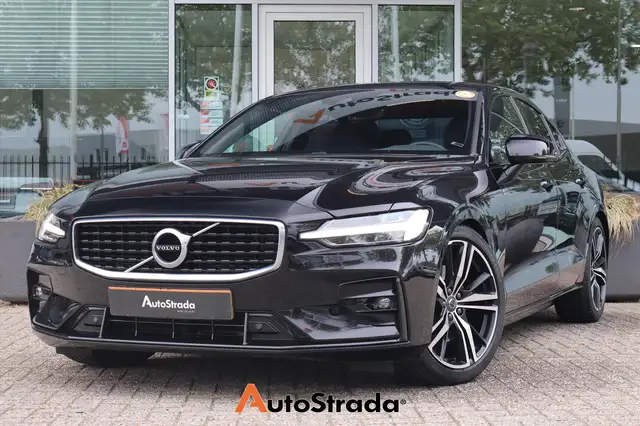 Volvo S60 T4 R-Design 190pk | ACC | Camera | Dodehoek | Clim