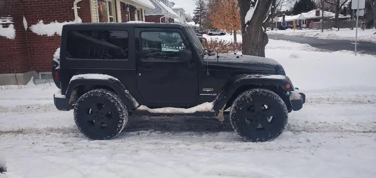Jeep Wrangler снимка Jeep Wrangler