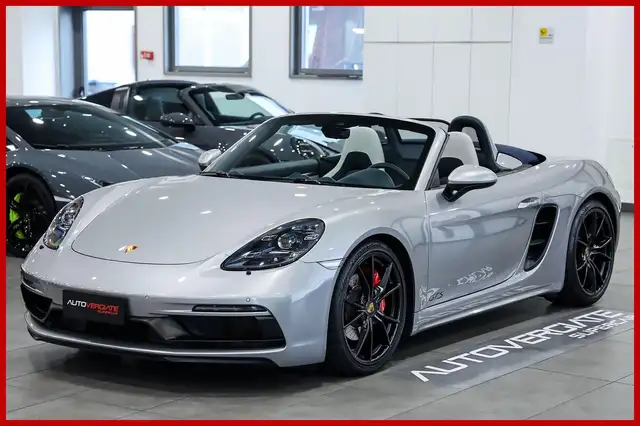 Porsche 718 2.5 GTS