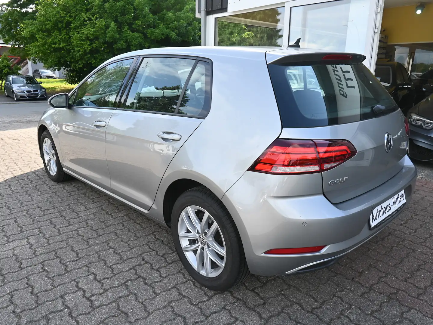 Volkswagen Golf 1.6 TDI BMT*Comfortline* Navi Alcantara Alu Argento - 2