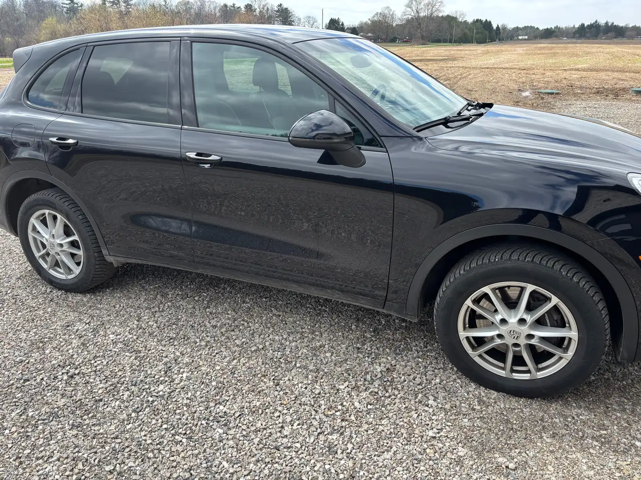 Porsche Cayenne снимка Porsche Cayenne