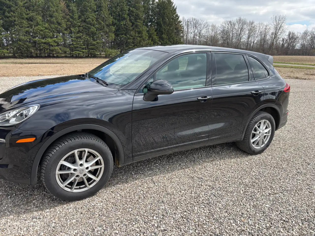 Porsche Cayenne снимка Porsche Cayenne