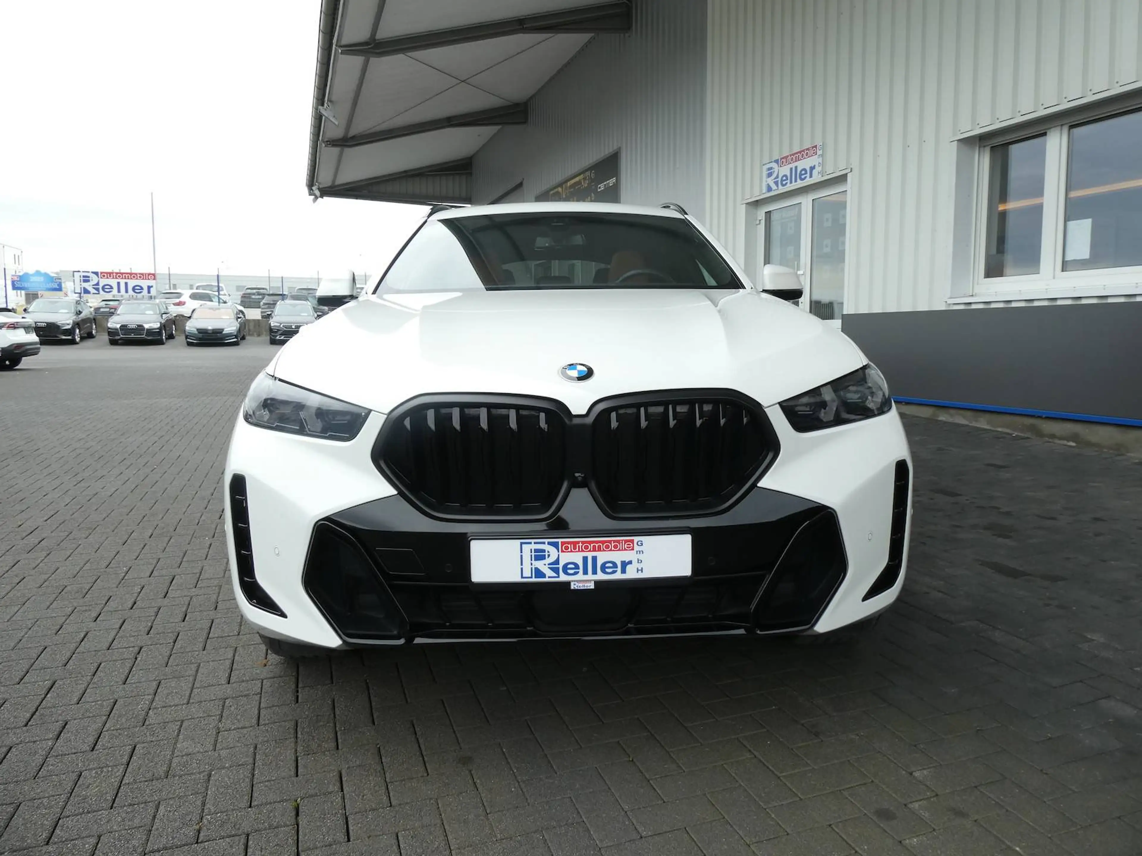 BMW X6 40 i xDrive M Sport Pro — photo 2