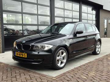 1-serie 120i Business Line Edition | Automaat | Sp