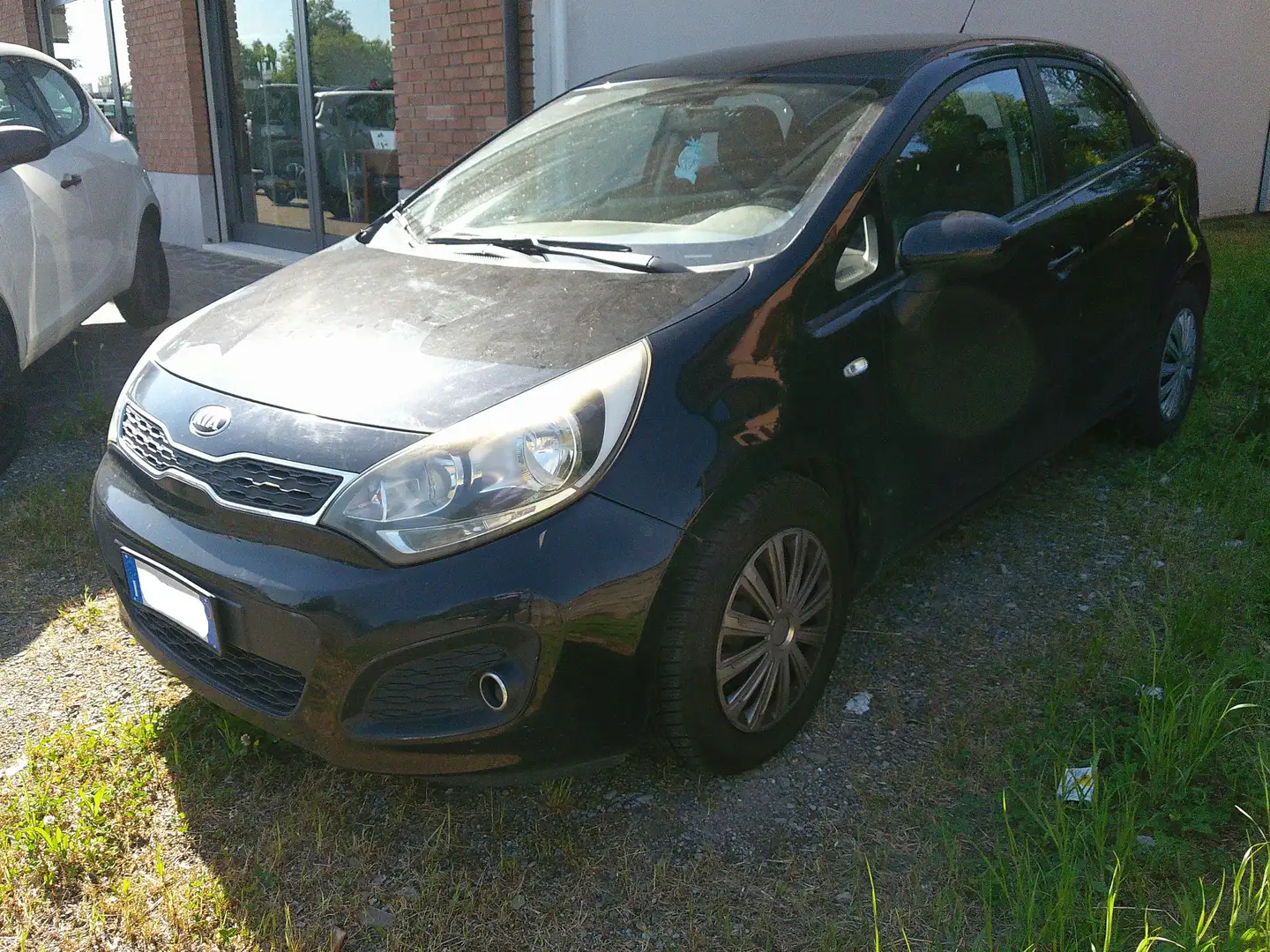Kia Rio 5p 1.1 crdi Active Noir - 1
