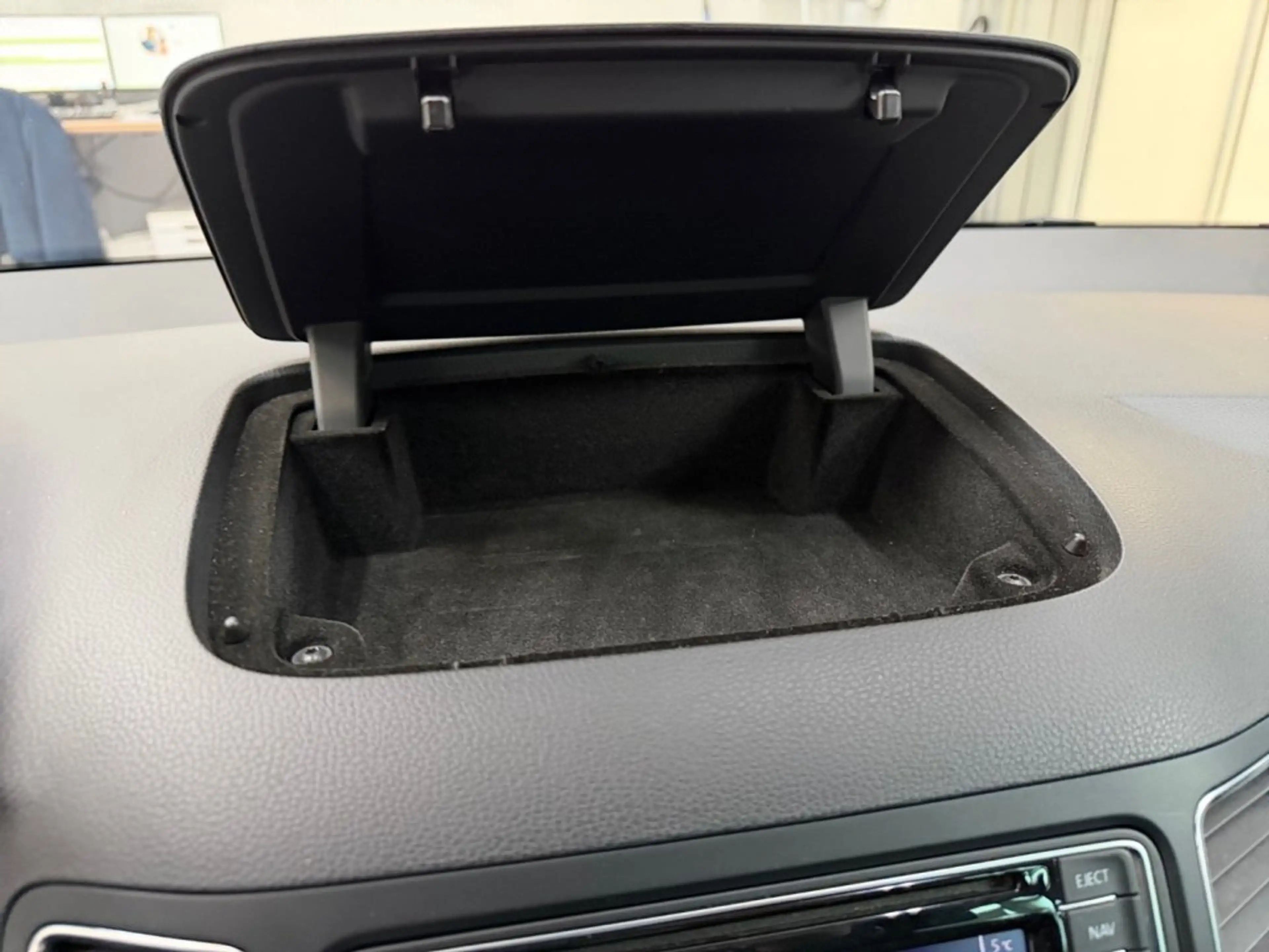 Volkswagen Sharan Comfortline 1,4 TSI — photo 19