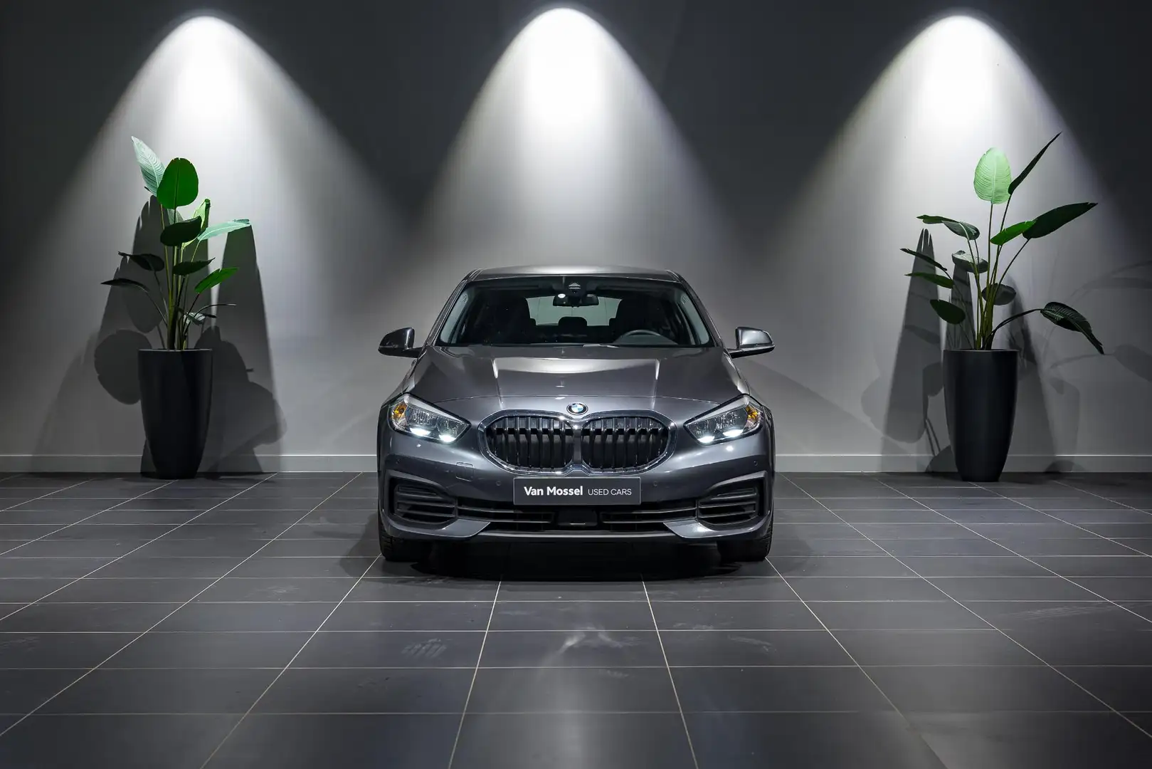 BMW 118 1-serie 118iA HARMAN KARDON | ZETELVERWARMING | AC Gris - 2