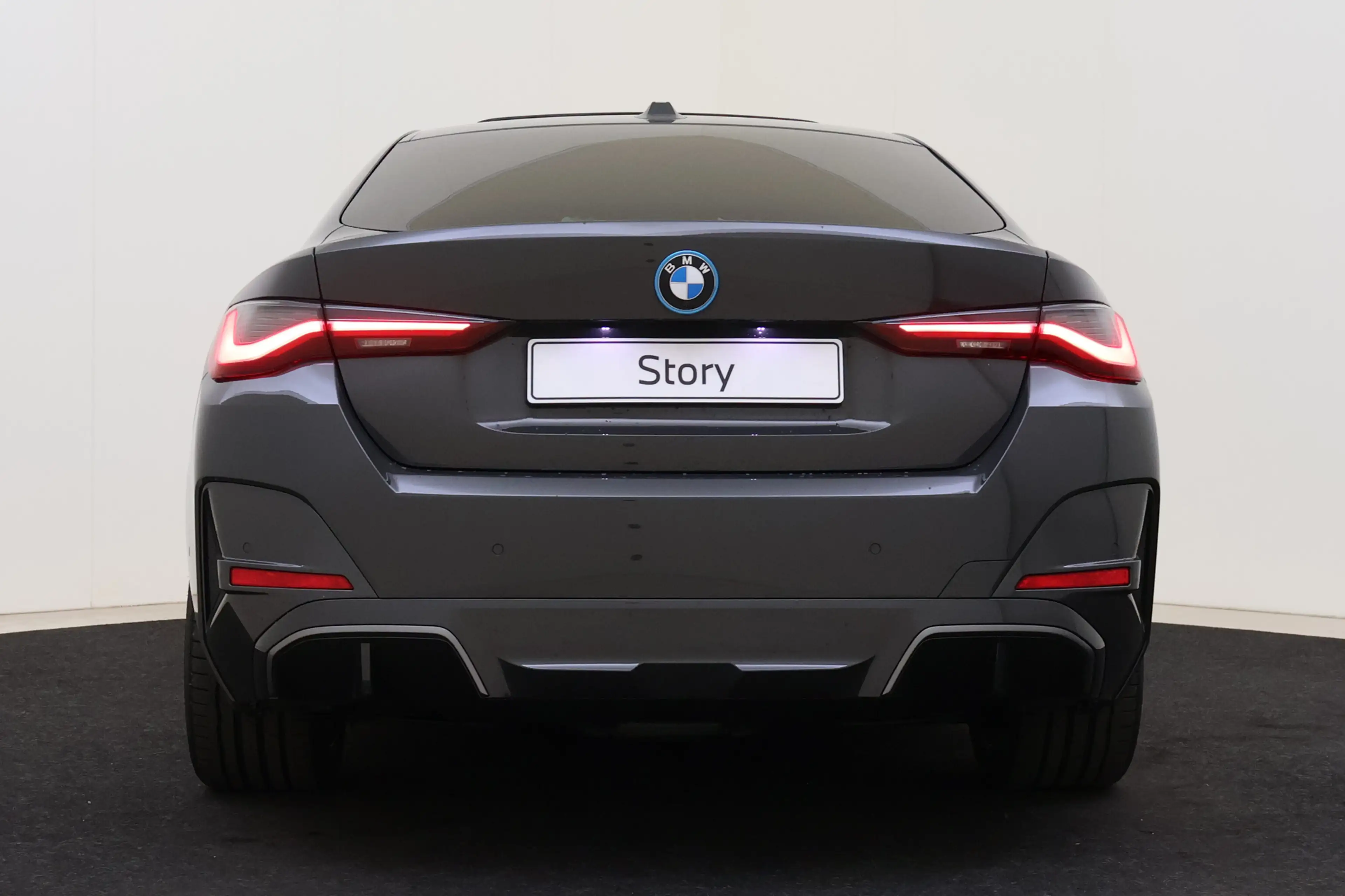 BMW i4 eDrive40 High Executive M Sport / Schuif-Kanteldak — photo 5