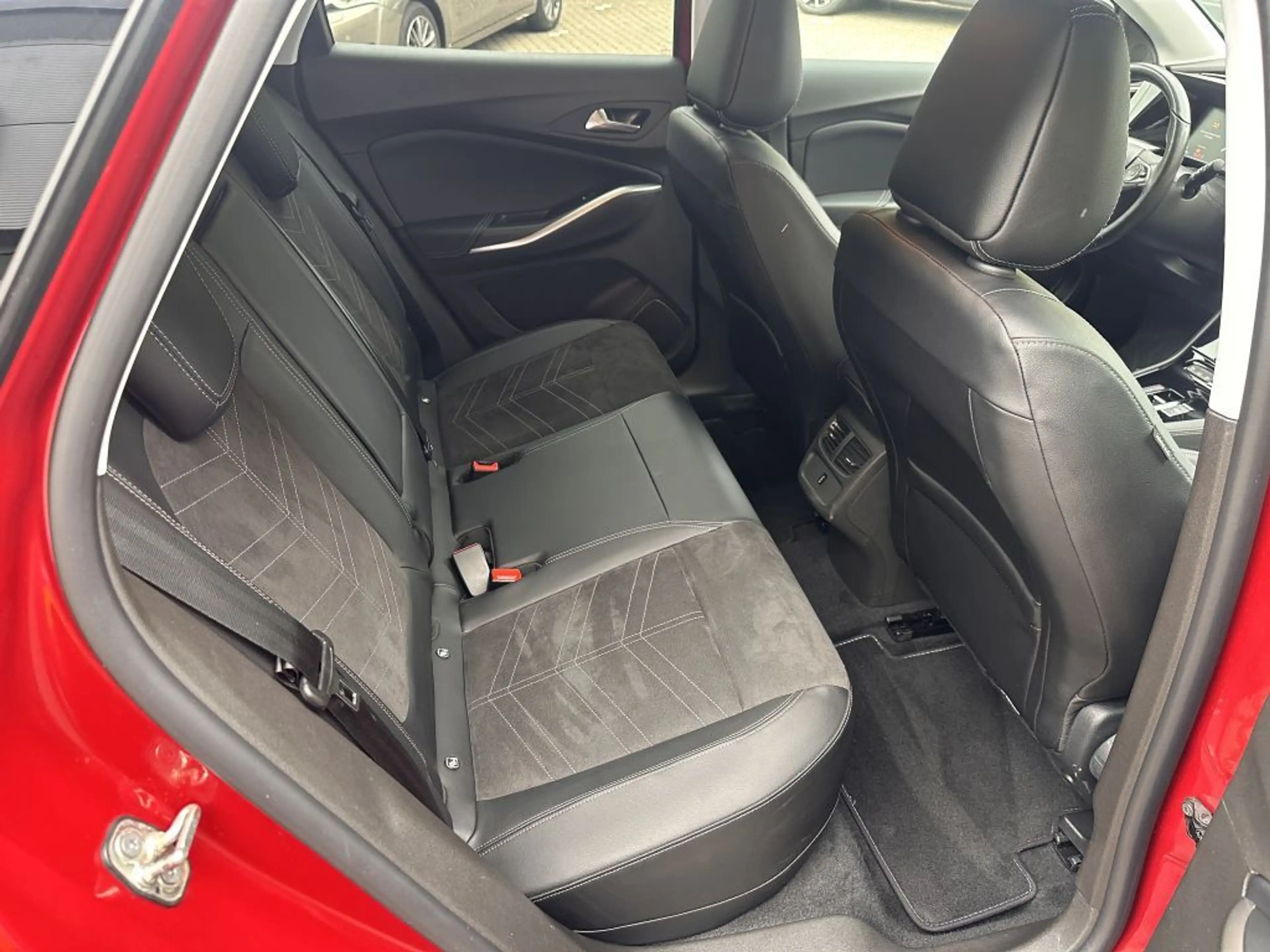 Opel Grandland X Grandland PHEV Elegance - AHK — photo 12